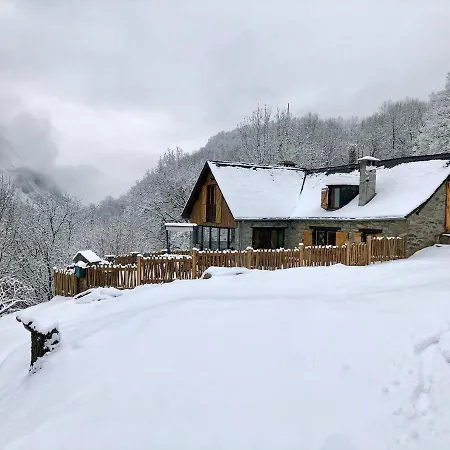 La Bergerie De Louvie-Soubiron