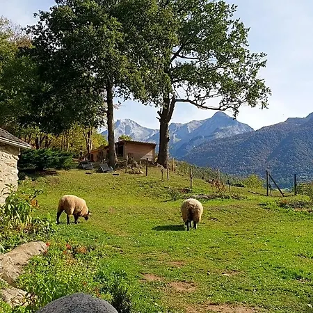 Hytte La Bergerie De Louvie-Soubiron